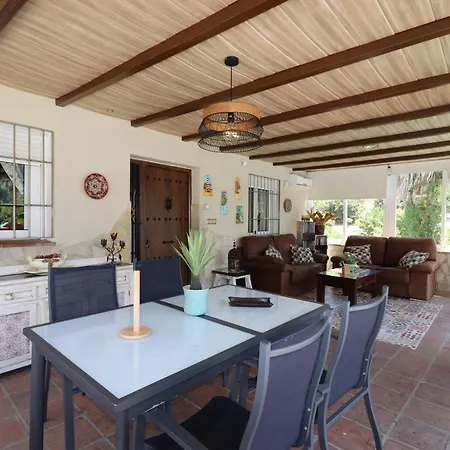 Villa Paco Spainsunrentals 1012