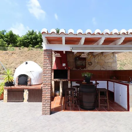 Villa Paco Spainsunrentals 1012 *